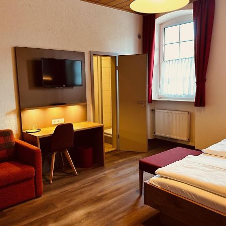 Hotel Und Wirtshaus Loewen Rielasingen-Worblingen ภายนอก รูปภาพ